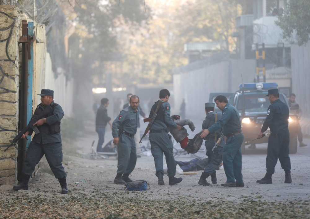Взрыв в Афганистане, где погибло 13 человек, устроил подросток-смертник
