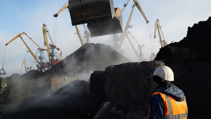 СМИ: судно с углем из США нанесло многомиллионный ущерб одесскому порту