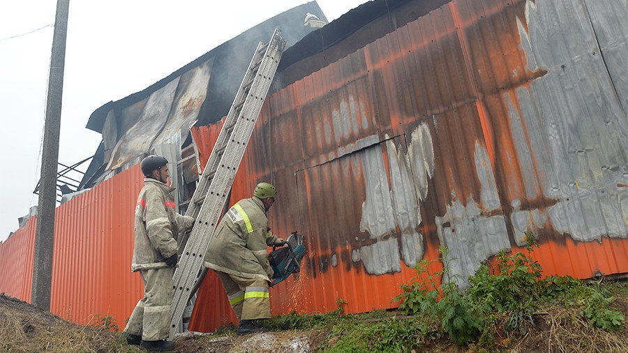 Названа причина пожара на вещевом рынке в Ростове-на-Дону