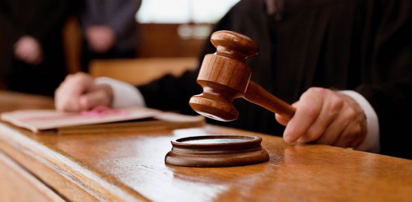Суд постановил взыскать с владельца «Югры» 43 миллиона долларов по иску Альфа-банка