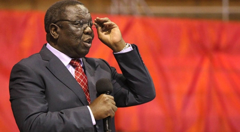 Бывший премьер Зимбабве вернулся в страну