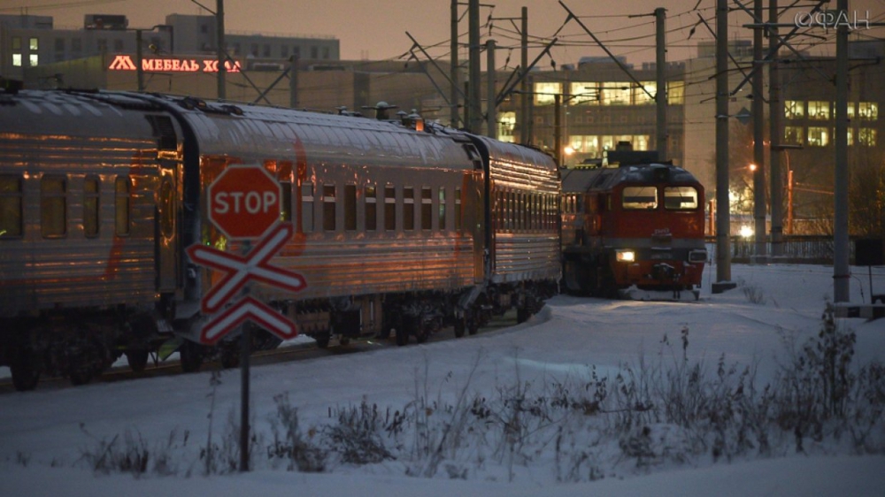 РЖД запускает первые пассажирские поезда в обход Украины