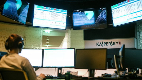 «Лаборатория Касперского»: В 2018 году хакеры будут атаковать системы автомобилей