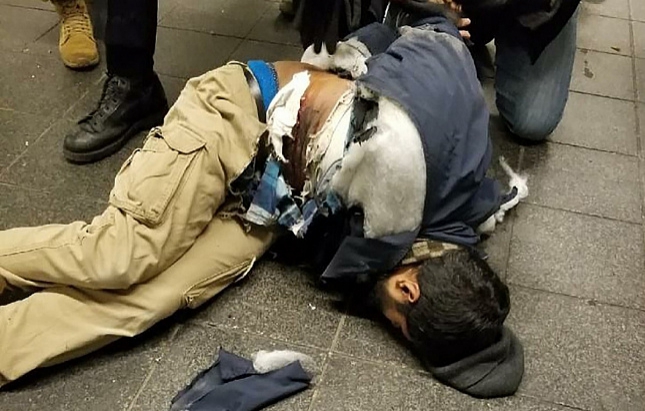 Появилось фото задержания подозреваемого во взрыве бомбы в Нью-Йорке