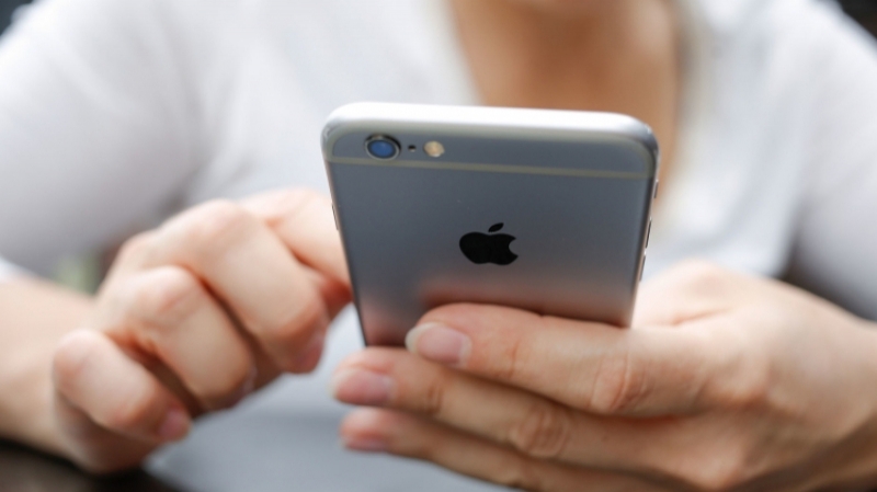 Пользователи выяснили, почему старые модели iPhone «тормозят»