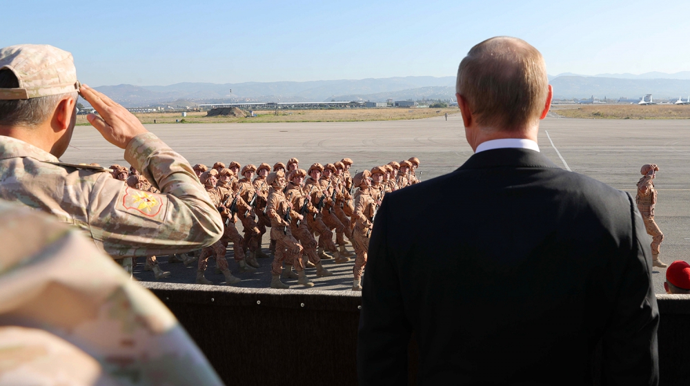 Путин впервые посетил Сирию