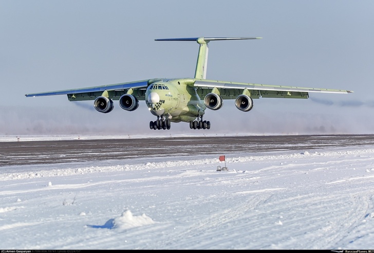 Ту-160М «Пётр Дейнекин» и самолёт-заправщик Ил-78М-90А совершили первый полёт