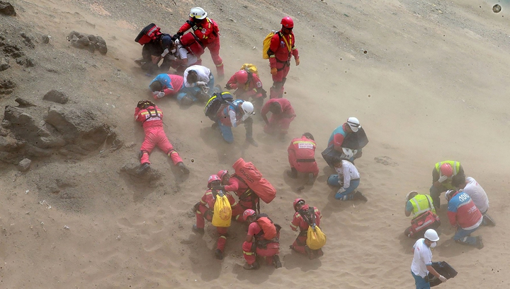 Судный день: в Перу при падении в пропасть погиб 41 человек, десятки пропали без вести