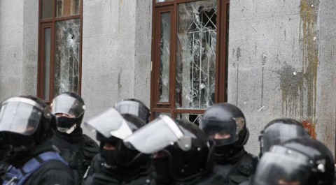 Посольство РФ в Вашингтоне обвинило США в поощрении беспорядков в Киеве