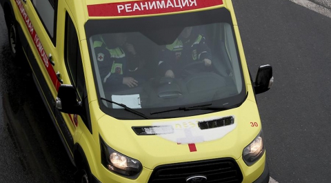 В ДТП маршруткой и грузовиком в Якутии погибли четыре человека
