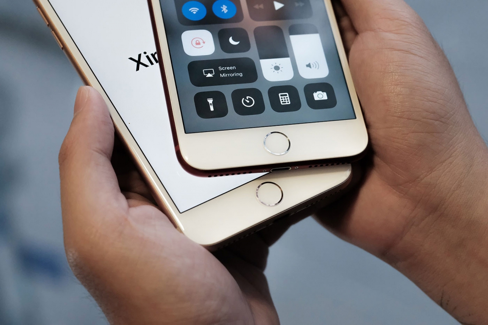 Поставщик Apple собирал айфоны из палёных деталей