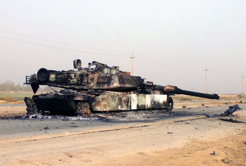 Сирийские ловушки: боевики бьют по днищам танков из РПГ