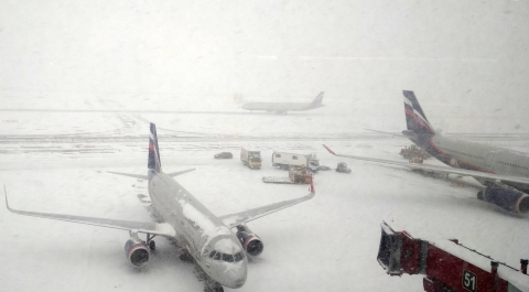 "Аэрофлот" отменил более 130 рейсов в выходные из-за непогоды
