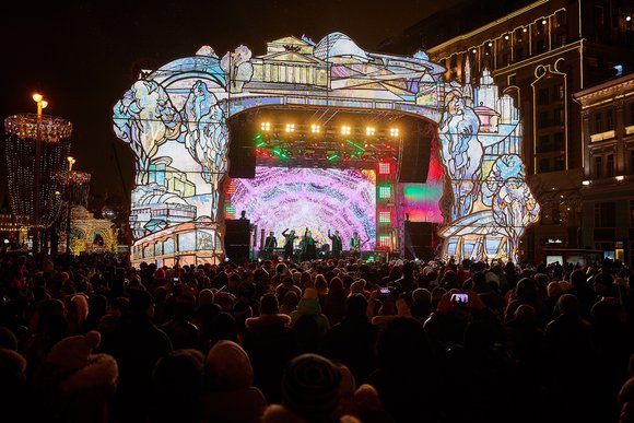 На столичных праздничных площадках Новый год отметили 2,6 млн человек