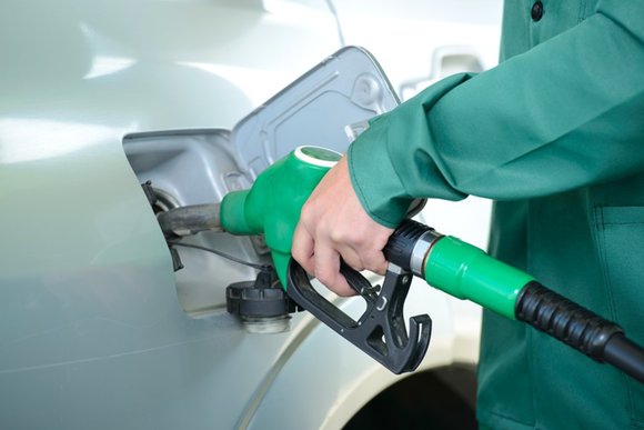 Правительство РФ решило продлить соглашения о стабилизации цен на топливо