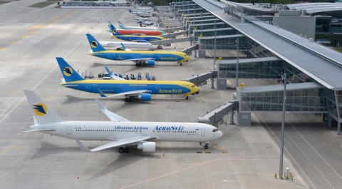 Украина запретила нерегулярные воздушные рейсы из России