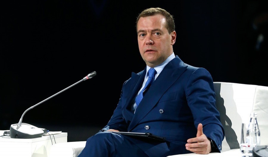 Медведев назвал колоссальной сумму, выделенную на нацпроекты
