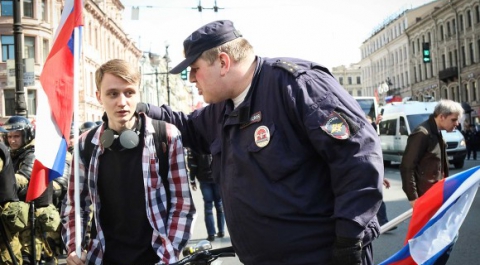 Названо число задержанных на первомайских акциях в России