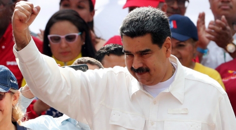 Болтон заявил, что Мадуро заключил с Россией оборонный контракт на $209 млн