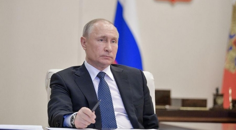 Путин в шутку назвал всех россиян вирусологами
