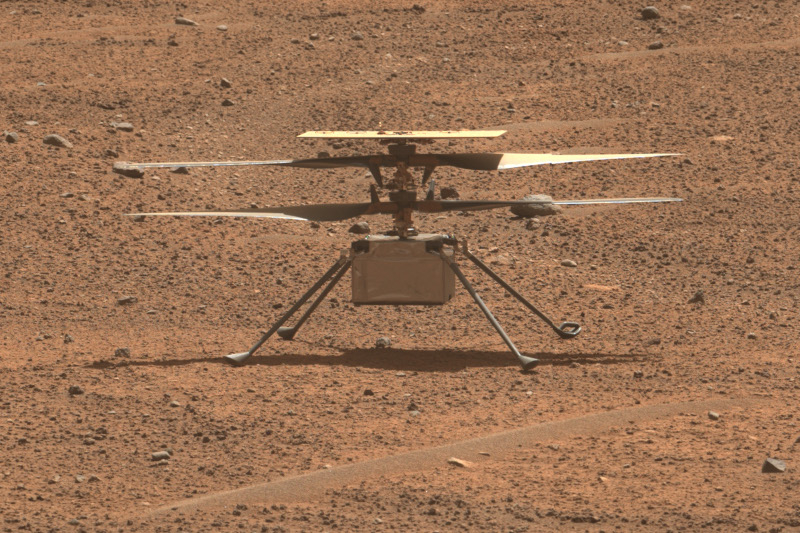 Марсианский вертолёт Ingenuity налетал уже более 100 минут и не думает останавливаться