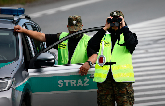 Польша и Чехия введут временный погранконтроль на границе со Словакией