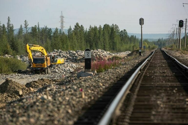 Власти изучат вопрос строительства Северо-Сибирской железнодорожной магистрали