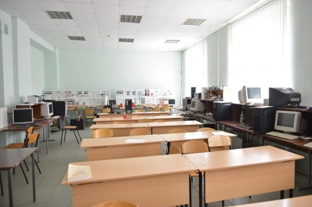 Директор школы в Москве рассказала подробности ЧП с учеником, доставшим нож