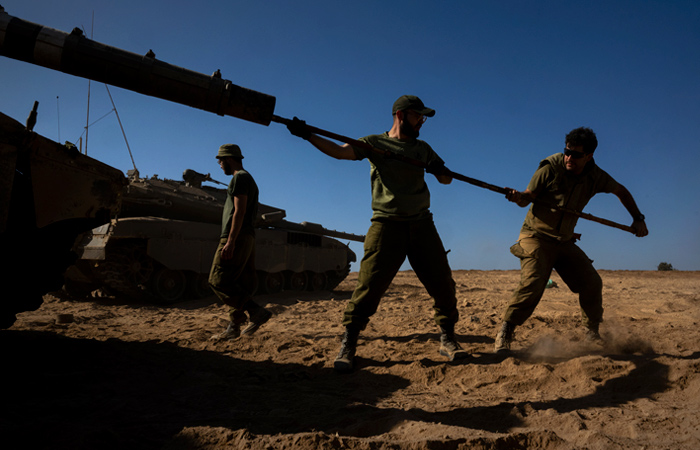 Израильские военные заявили о готовности к наземной операции в Газе