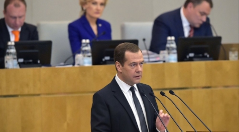 Медведев выступил против повышения налогов в 2017 году