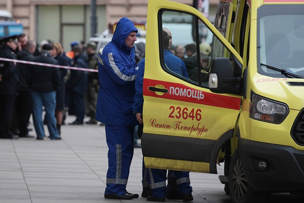 Увеличилось число жертв теракта в метро Петербурга