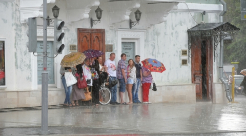 Гидрометцентр обещал москвичам еще двое суток дождей