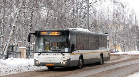 Общественный транспорт Москвы работает штатно, несмотря на снегопад