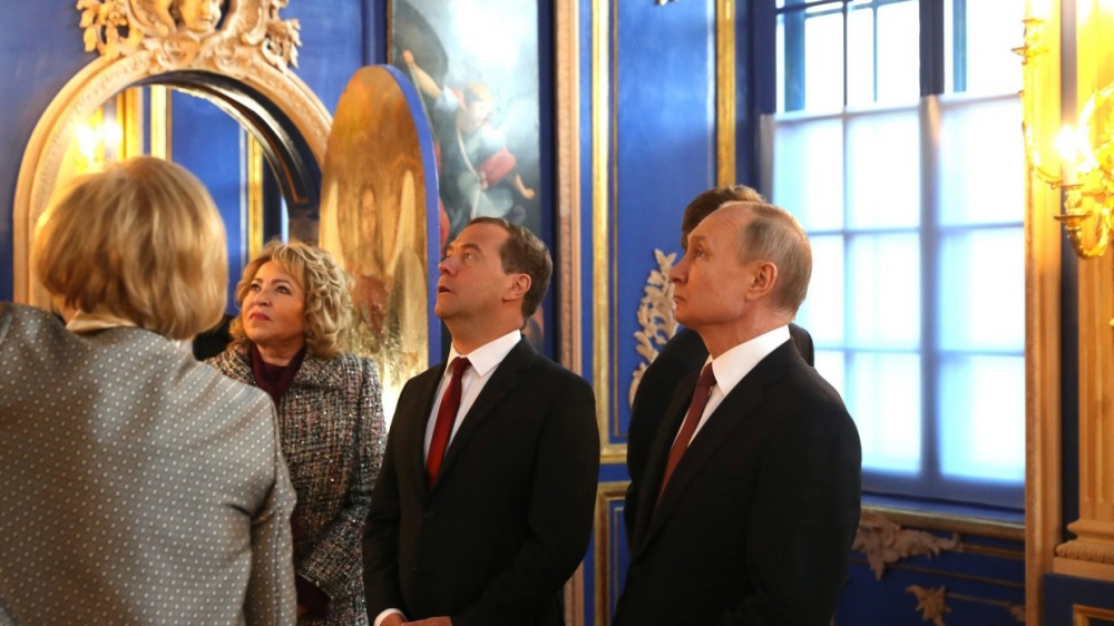 Путин оценил отреставрированную церковь в Екатерининском дворце