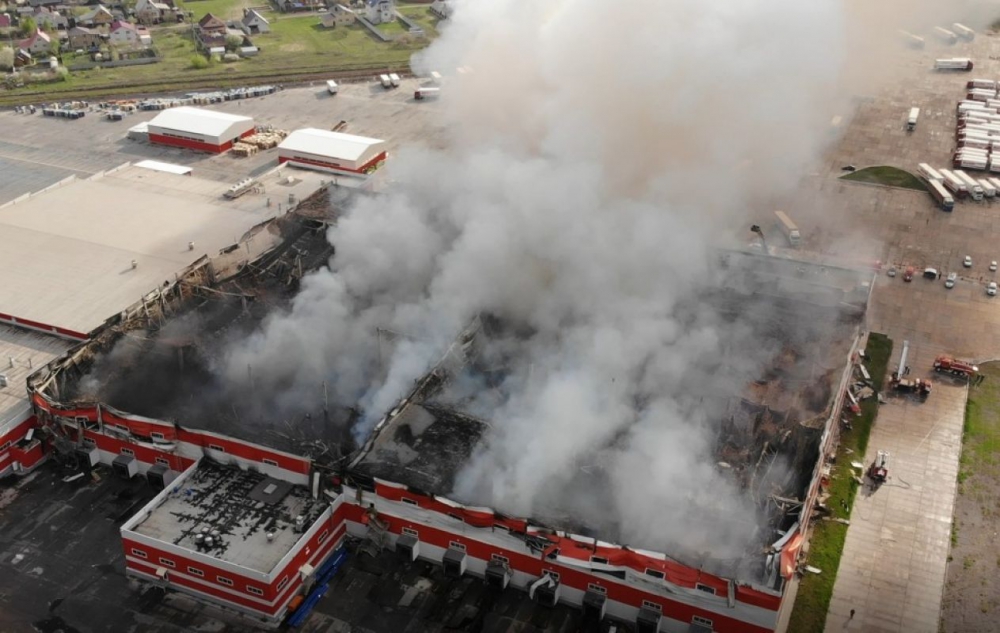 Масштабы пожара на складе «Магнита» под Воронежем показали с высоты