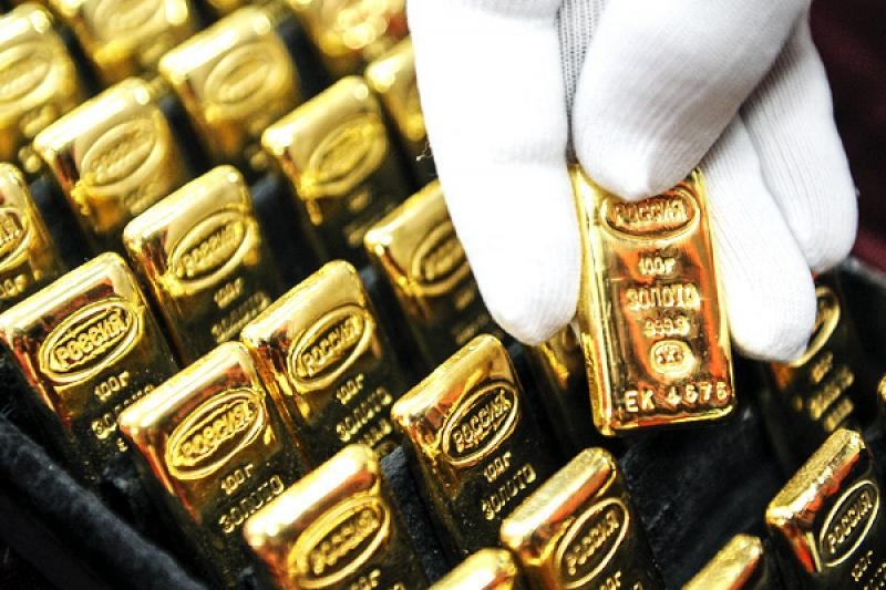 ЦБ с 1 апреля приостанавливает покупку золота на внутреннем рынке