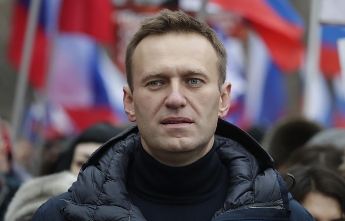 США ввели санкции против четверых россиян, обвинив их в отравлении Навального