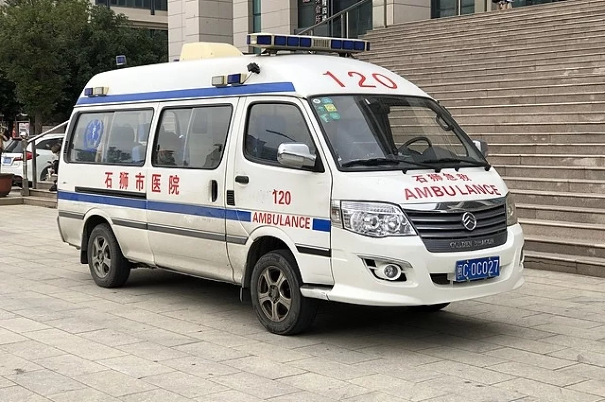 В Китае в результате обрушения автотрассы погибли 36 человек