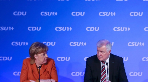 Немцы впервые отдали предпочтение не Меркель