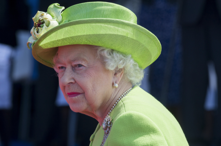 Более £10 млн личных денег королевы Елизаветы II инвестировали в оффшор