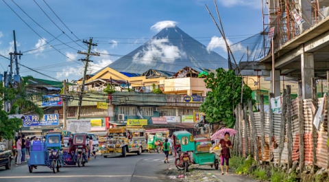 Филиппины готовятся к трехмесячной ЧС из-за вулкана Майон