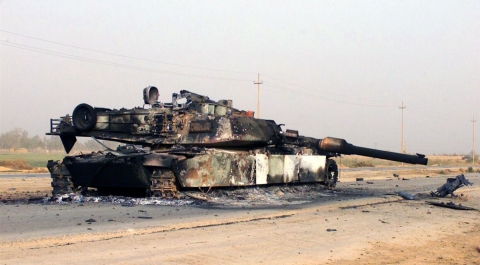 Сирийские ловушки: боевики бьют по днищам танков из РПГ