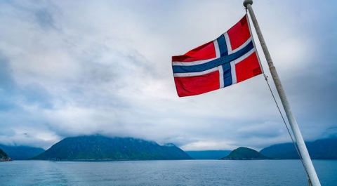 В Норвегии семь человек пострадали в результате столкновения фрегата и танкера